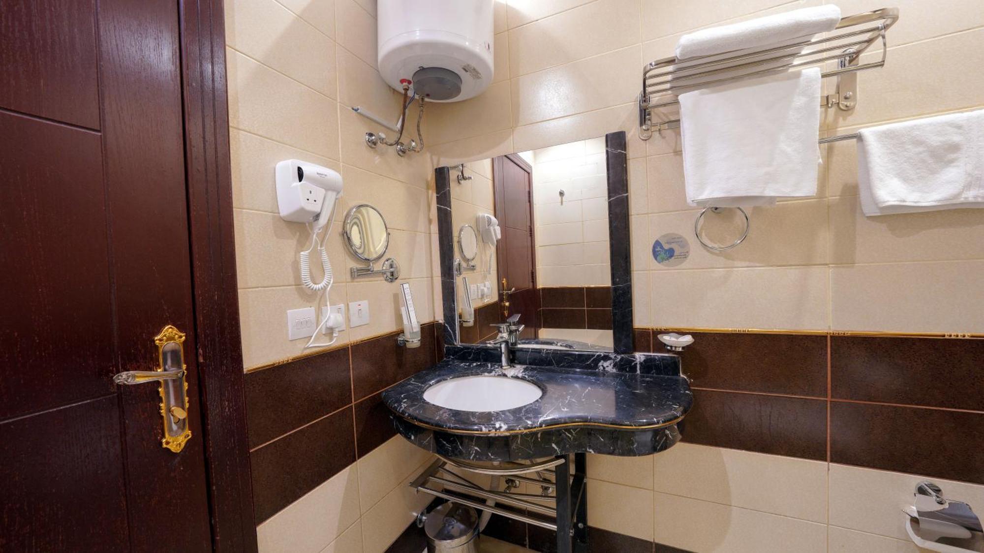 Al Masem Serviced Apartments - Exit 9 Riyadh Phòng bức ảnh